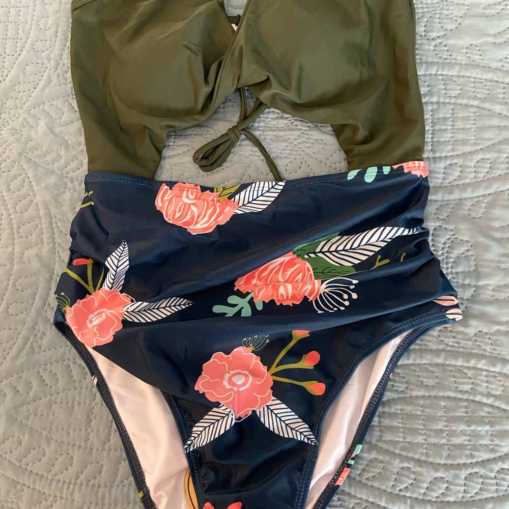 Twist front one piece bathing suit